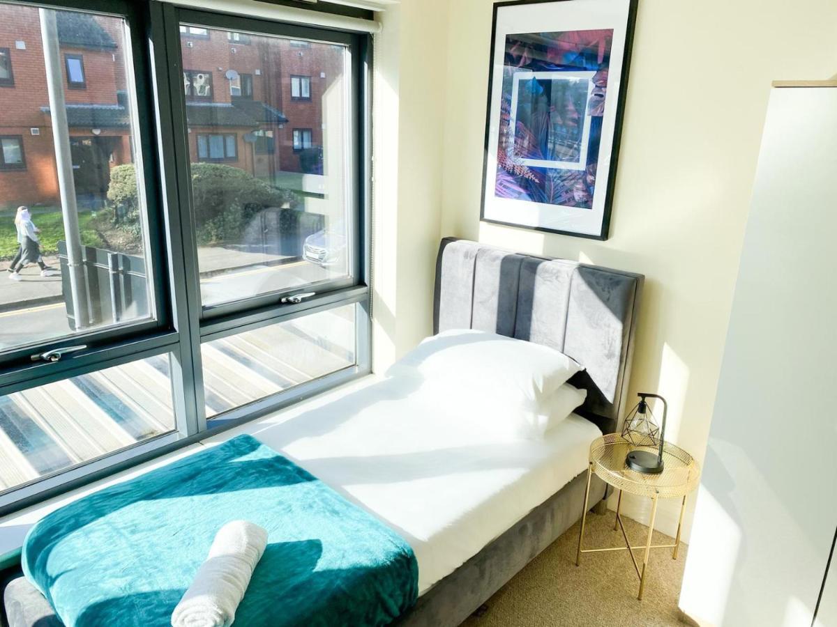 Tudors Esuites House City Centre Netflix Birmingham Eksteriør bilde
